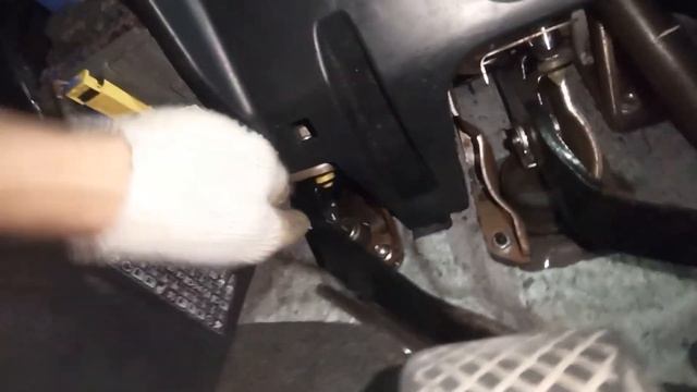 Полезное видео для владельцев Honda civic по регулировке и прокачке привода сцепления смотреть онлайн