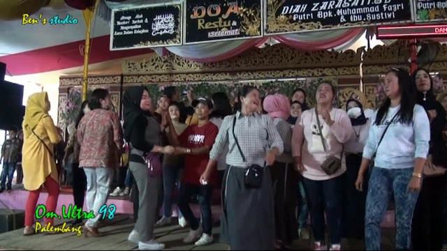 #Tak pernah#Vocal: Bocun // OM.Ultra 98 Palembang смотреть онлайн