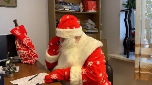 НОВОГОДНИЕ СМЕХSTORY сценки про новый год #шутка #прикол #юмор #сценкипроновыйгод #дедмороз #анекдо