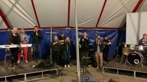 Я верю в чудеса, я верю с Божии слова (Спонтанное поклонение)