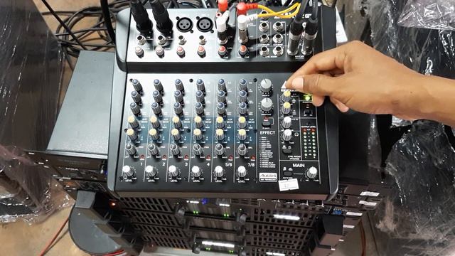 การปรับไมค์ ให้เสียงดี ไม่ให้เสียงหอน смотреть онлайн