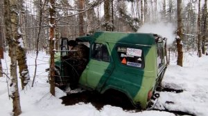 Зимние покатушки на бездорожье с Уазами | Зимнее болото, проходимость