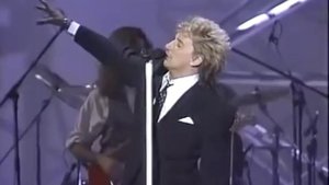 Rod Stewart - Downtown Train (Live)