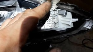 Хундай Санта Фе Замена габаритов в фаре Как это сделать легко просто и быстро Hyundai Santa Fe