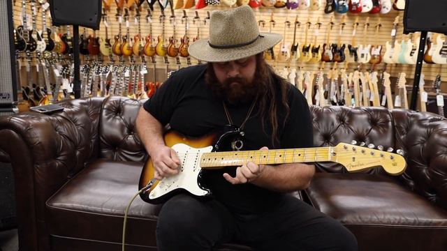 2018 Fender Custom Shop 1957 Journeyman Hardtail Stratocaster | Guitar of the Day смотреть онлайн