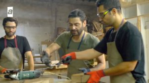 Ozan Akbaba, Yunus Emre Yıldırımer ve Yalçın Hafızoğlu'nu atölyede çalıştırıyor