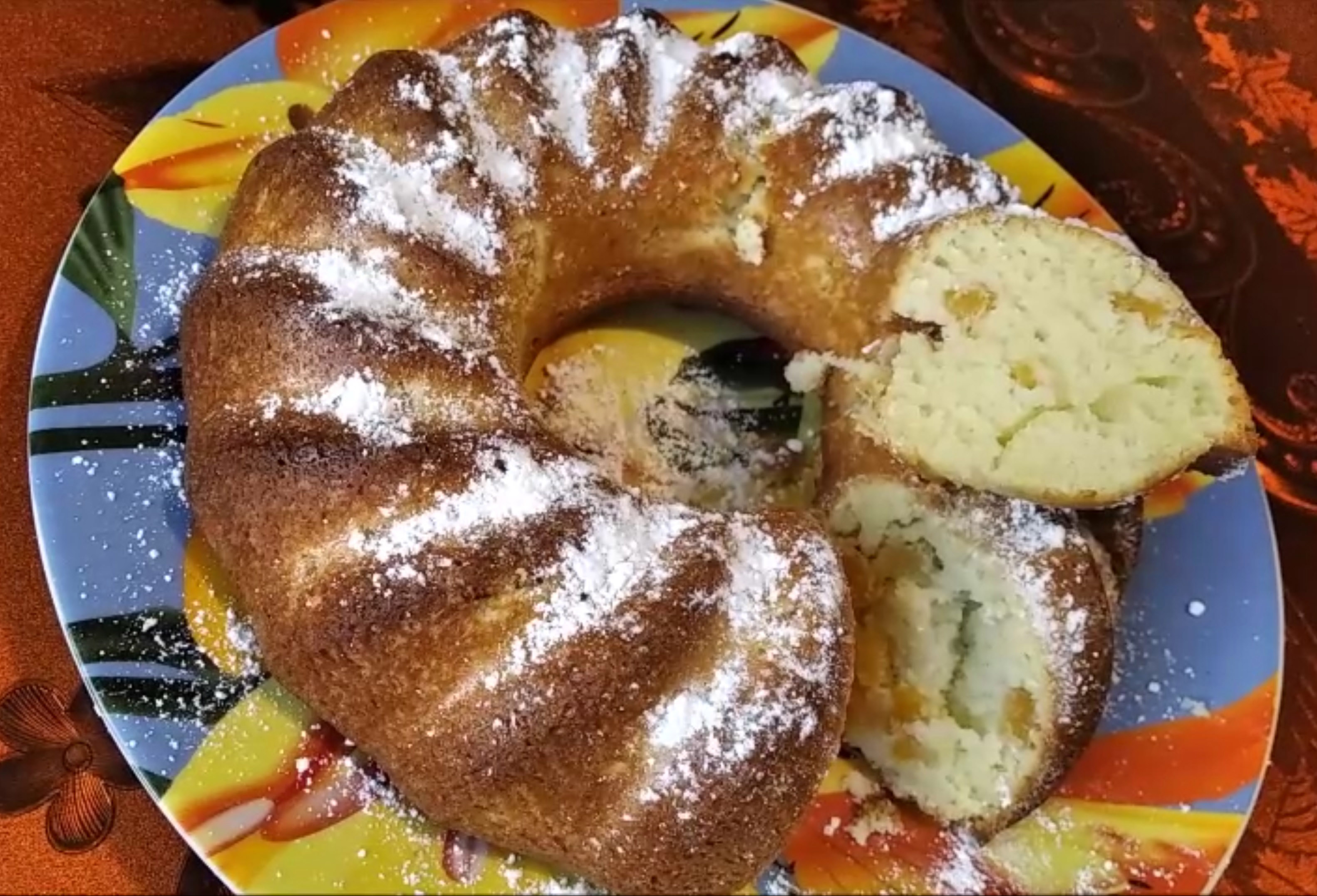 Простой пирог на кефире с курагой смотреть онлайн