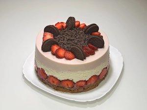 Муссовый торт "ШОКОЛАД - КЛУБНИКА" без выпечки!!!