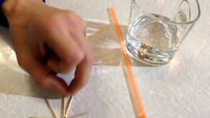 КРУТЫЕ ЛАЙФХАКИ С ЗУБОЧИСТКАМИ + Трюк с зубочистками