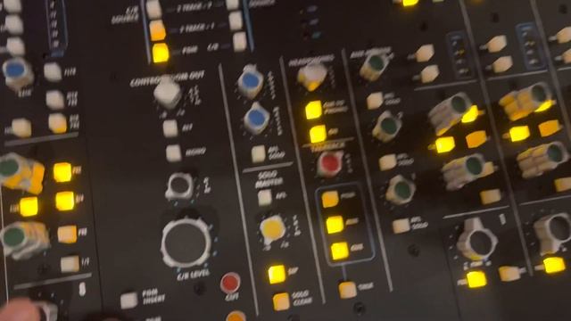 Creating a Drum Buss on THE BOX API Console смотреть онлайн