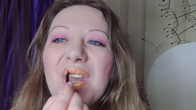 Асмр макияж ?ОБЗОР ПОМАД РАЗНЫХ ОТТЕНКОВ?Шепот, Расслабление, Релакс | Asmr makeup