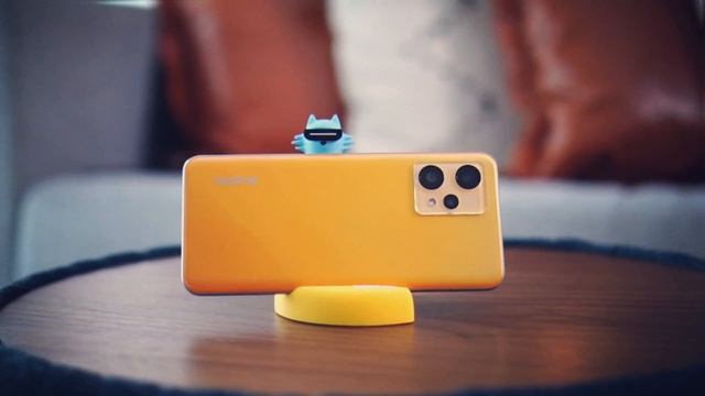 Realme 9 5G ШУСТРЫЙ С СОЧНЫМ ЭКРАНОМ (Realme 9 5G Отзыв) смотреть онлайн