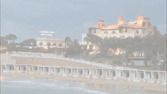 Александрия, красивый город в Египте, на побережье Средиземного моря, в дельте Нила.