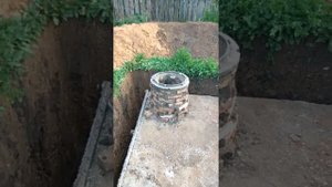 Интересное решение по обустройству выгребной ямы