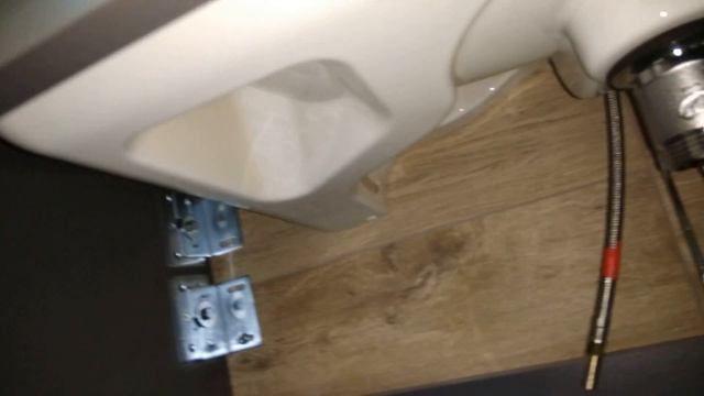 Villeroy & Boch Vivia 4117A501 раковина 100см Виллерой Вивиа на мебель или на столешницу смотреть онлайн