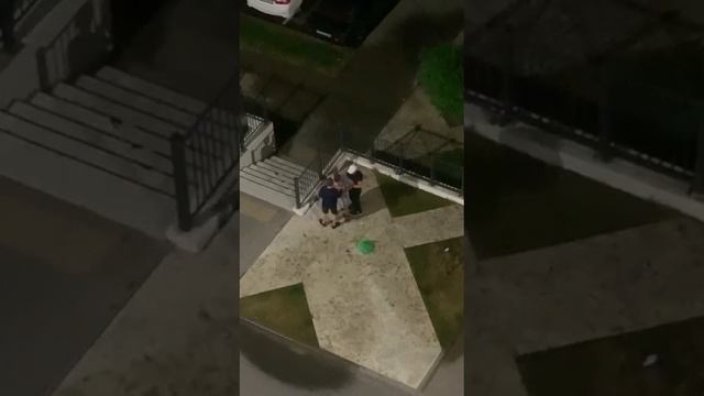 Жителей ЖК Черноморский атаковали любители выпить