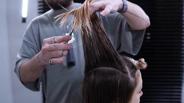 This is the fastest way to cut Bob смотреть онлайн