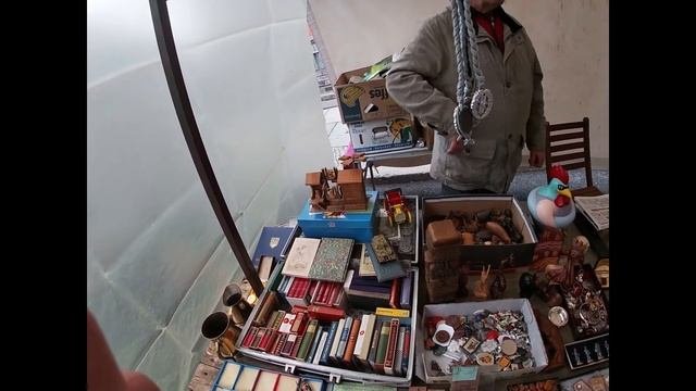 БАРАХОЛКА В БЕРЛИНЕ. В ПОИСКАХ АНТИКВАРИАТА.