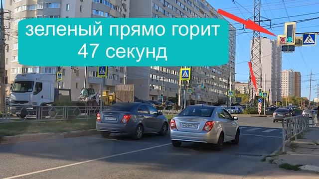 Изменили режим работы светофора — пробки на подходе к перекрестку Советской Армии Дыбенко смотреть онлайн