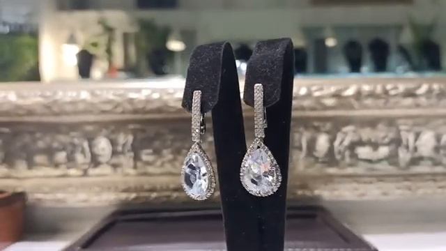 Аквамарин . Обзор , рекомендации Серьги с аквамарином в серебре и золоте .