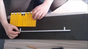 Установка мебельной ручки с помощью разметочного шаблона РШ-224 (ARVANT)
