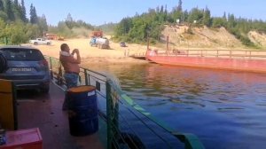 Дорога на Усинск. Паром  Усть-Лыжа, "Бугульма" и река Печора.