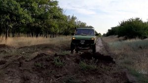 Нива 16v с мотором приора. Лёгкие покатушки.