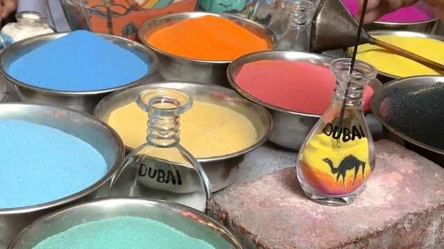 How to make sand art in bottle, learn from artists of Dubai смотреть онлайн