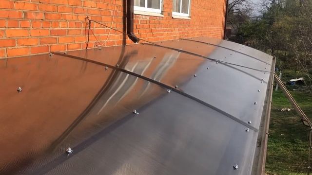 Навес (козырёк)из поликарбоната своими руками смотреть онлайн