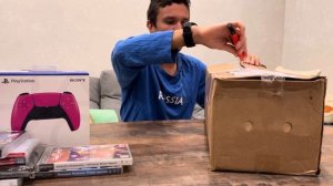 Распаковка посылки с играми с Юга России/PlayStation Xbox Nintendo games