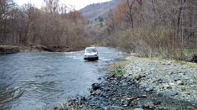 Через Стеклянуху на водопад Тигровый 19.04.2015 смотреть онлайн