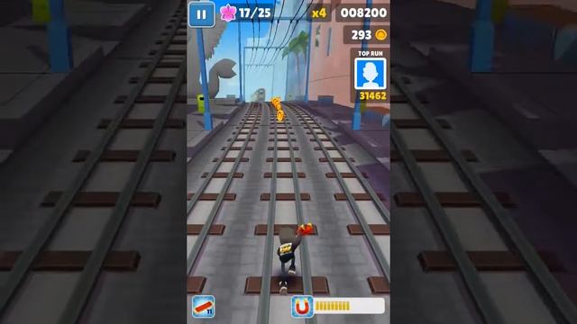 Первый взгляд на игру сабвей серф смотреть онлайн