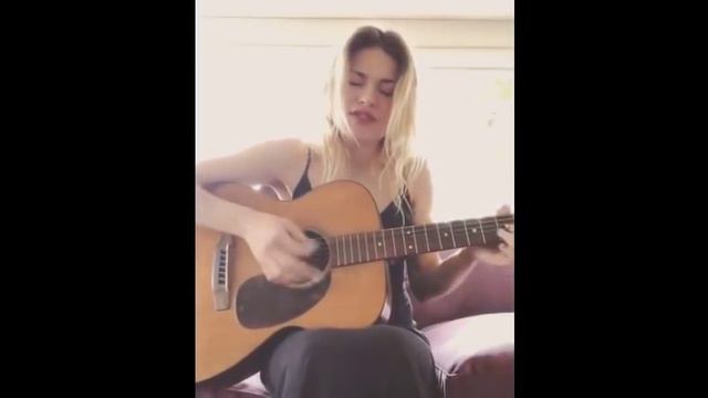 Through Time - Frances Bean Cobain смотреть онлайн