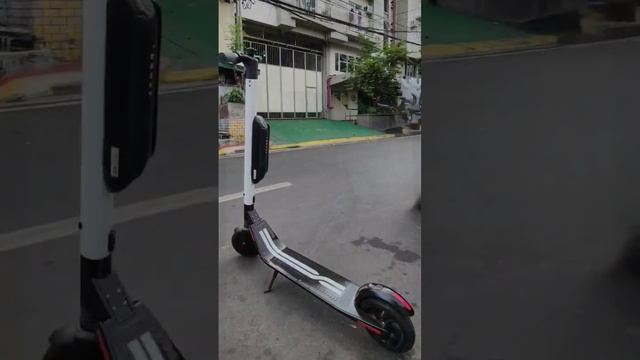 meet "Sno-Uie" Ninebot Segway ES4