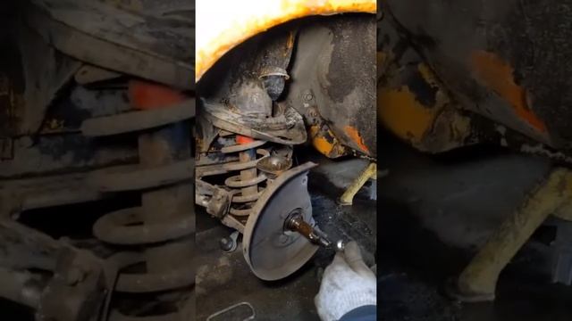 Как улучшить управляемость жигулей? Красноярский выворот #ваз #жигули #классика смотреть онлайн