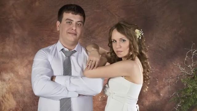 Свадебная фотосессия Ирины и Германа в фотостудии (слайд-шоу) смотреть онлайн