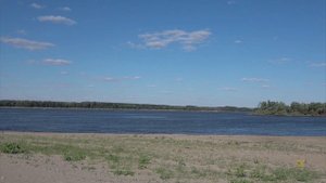 На берегу Волги. Остров Кабаний. База Волжская. Релакс видео. Timelapse Volga.