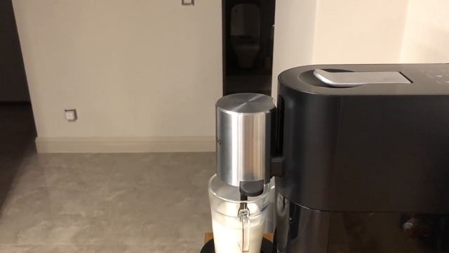 Kapsüllü kahve makinesi arayanlara en pratik kahve makinesini buldum. Nespresso Atelier S85 modeli. смотреть онлайн