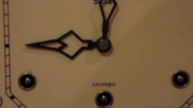 часы с четвертным боем янтарь Russian wall clock смотреть онлайн