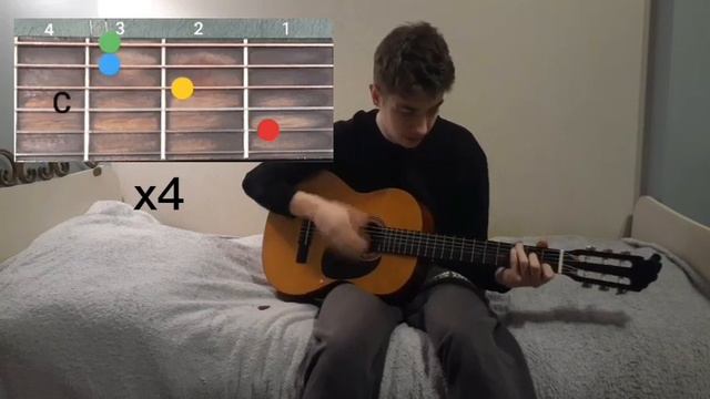 Урок 2: Бой четвёрка. Первые аккорды. Первая песня (Звезда по имени Солнце) смотреть онлайн