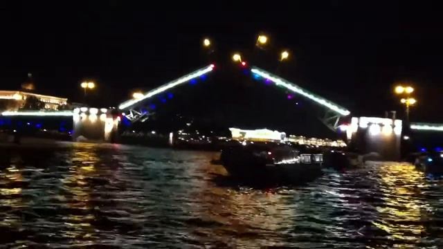 Развод Дворцового моста @ Санкт-Петербург 05.08.2012 смотреть онлайн