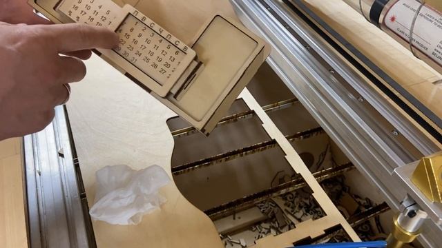 Лазерная гравировка на оргстекле смотреть онлайн