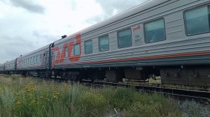 2тэ10м 0259 с поездом Волгоград Нижневартовск 107ж