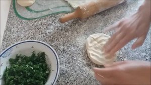 Готовлю такие лепешки каждый день. Узбекские лепешки с зеленью КАТЛАМА. Вкусно и просто!
