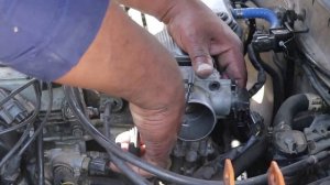 Part 1 of 2 How to remove fuel Injectors From a Toyota 7AFE engine