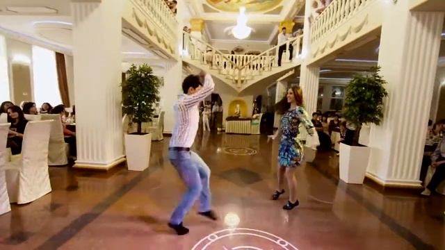 Зажигательные танцы на осетинской свадьбе Владикавказ смотреть онлайн