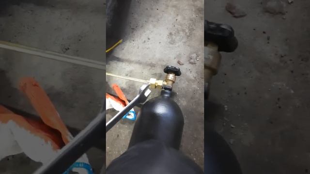 Как перекачать углекислоту в маленький баллон из большог смотреть онлайн