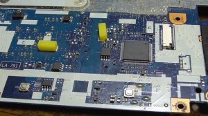 Compal LA-7912P включается и выключается