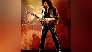 Топ 5 лучших гитарных соло Tony Iommi (Black Sabbath)