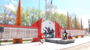 В Кургане заводчане почтили память погибших на фронтах Великой Отечественной войны